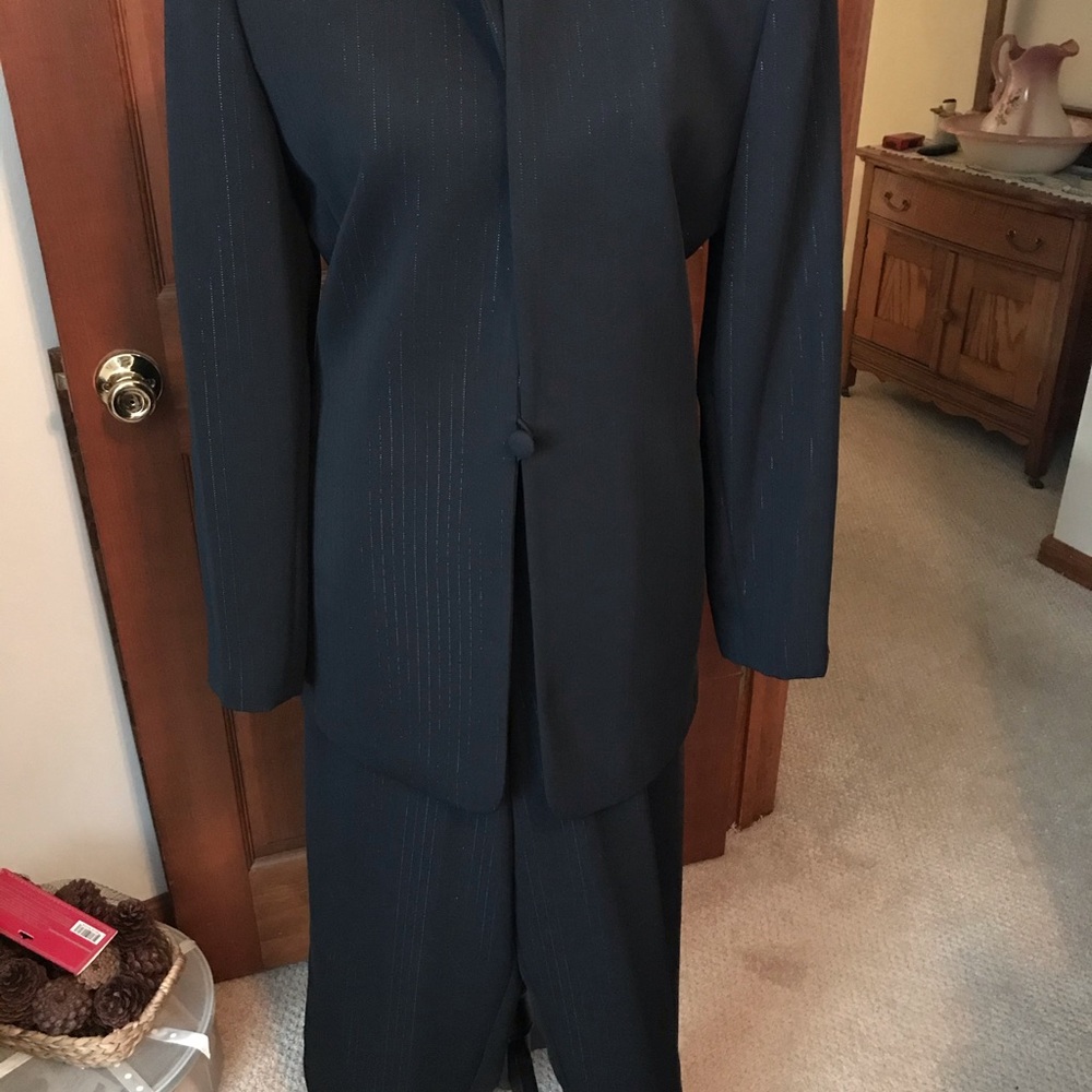 Women’s Pantsuit Black